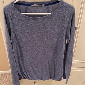 Athleta shirt